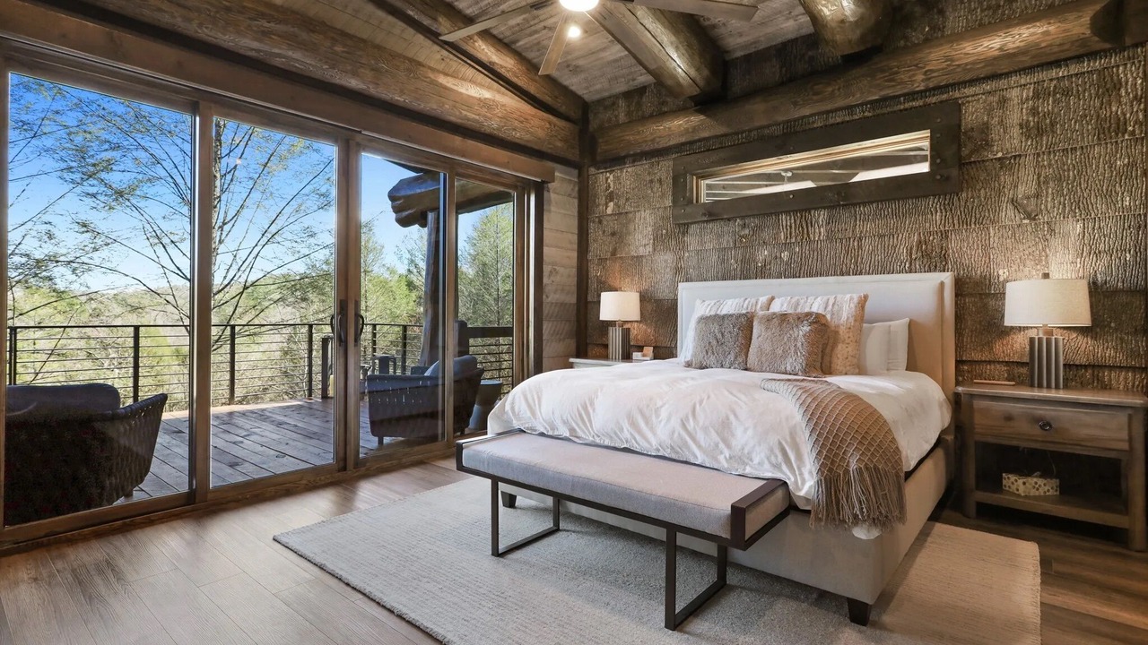 Photo of Others in Epworth