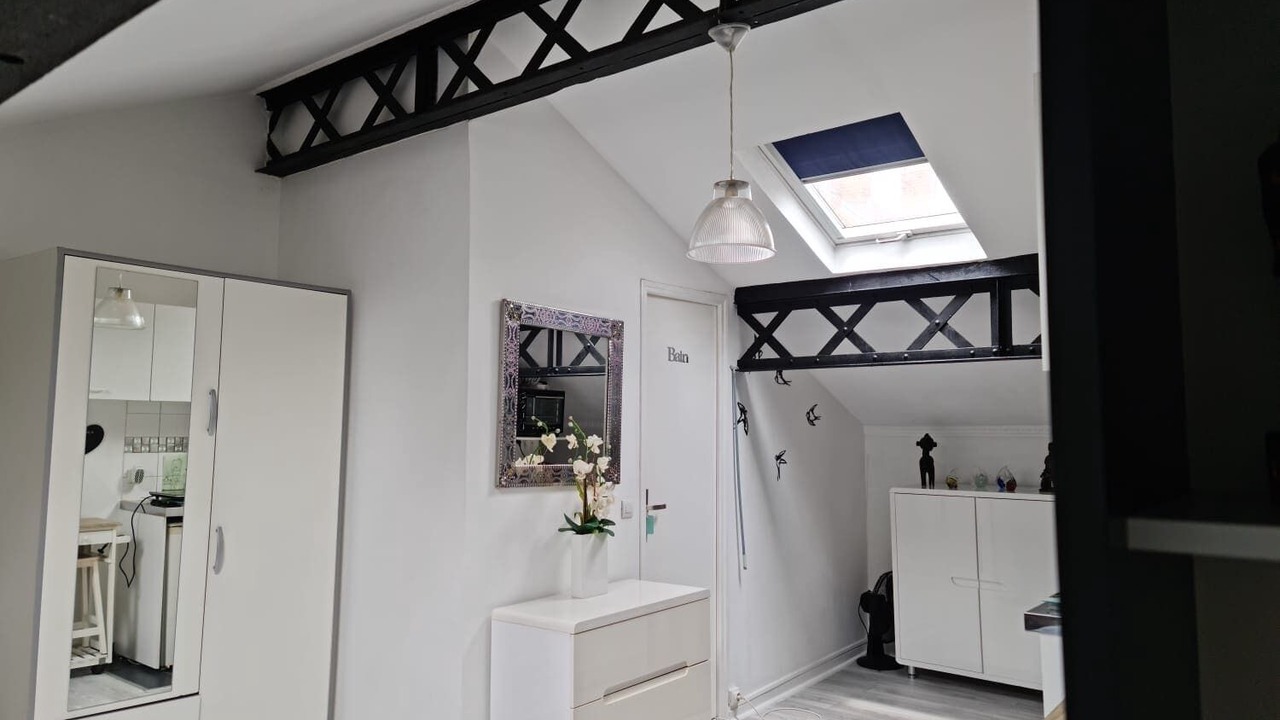 Photo of Others in Bondy