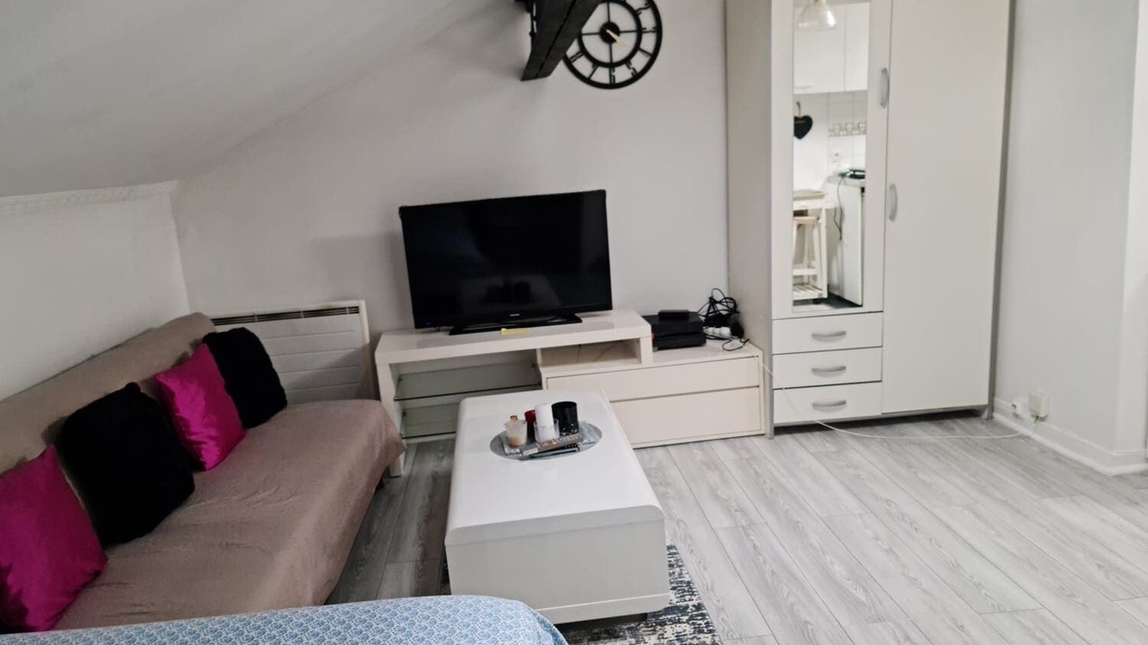 Photo of Livingroom in Bondy