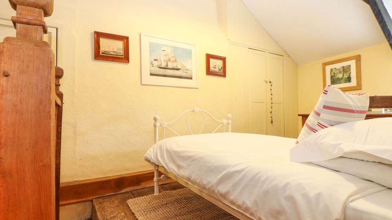 Photo of Bedroom in Saint Gennys