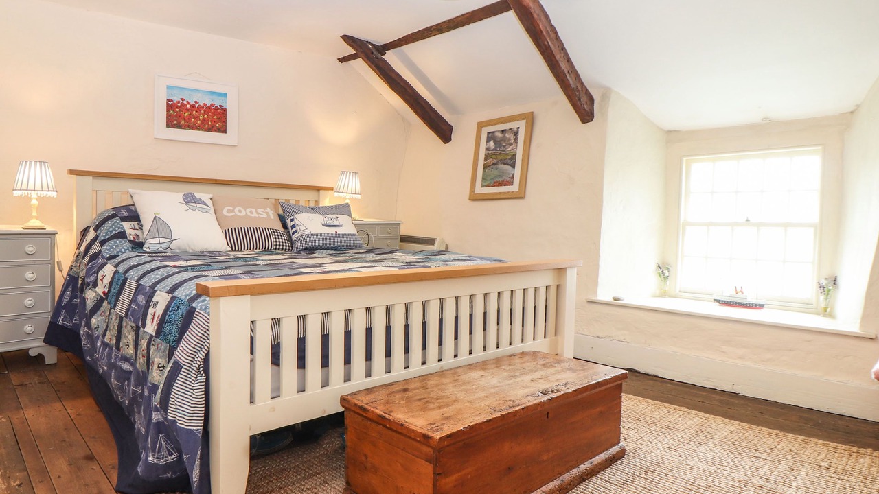 Photo of Bedroom in Saint Gennys