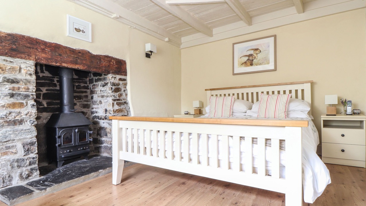 Photo of Bedroom in Saint Gennys