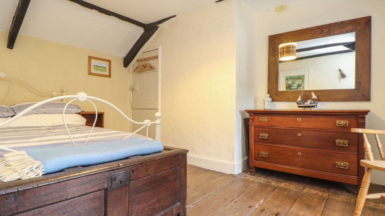 Photo of Bedroom in Saint Gennys