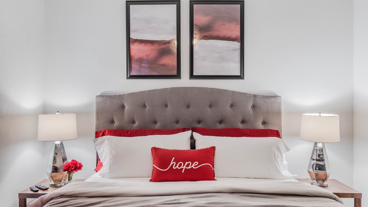 Photo of Bedroom in Turtle Creek