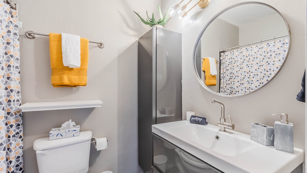 Photo of Bathroom in Turtle Creek