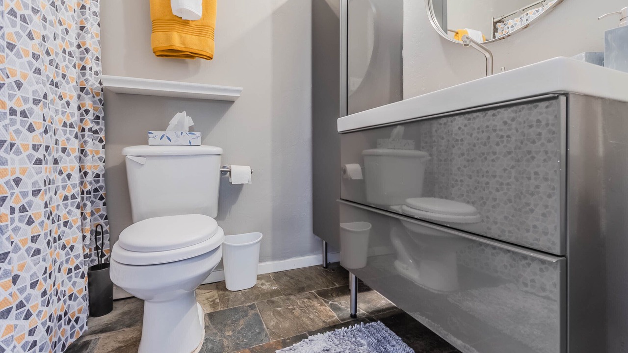 Photo of Bathroom in Turtle Creek