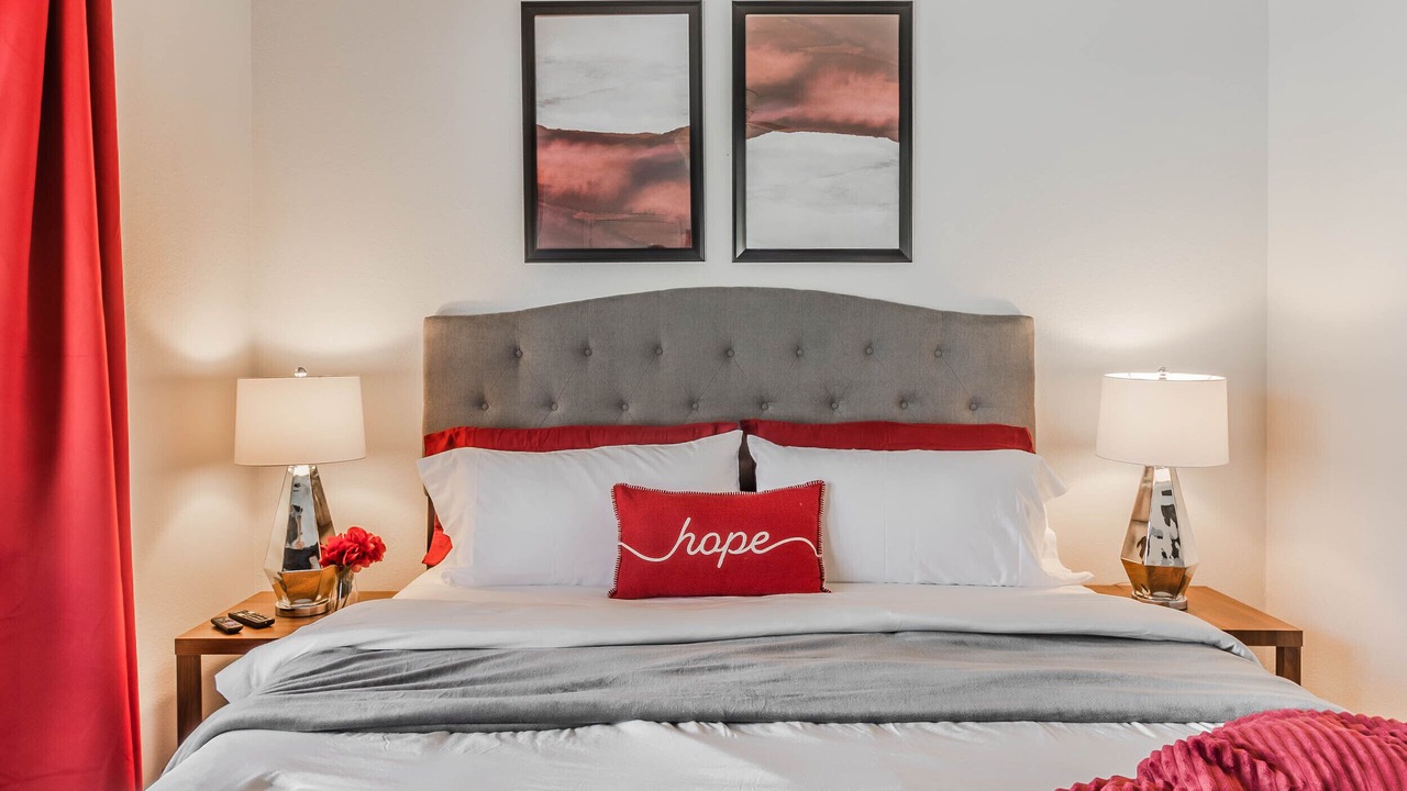 Photo of Bedroom in Turtle Creek
