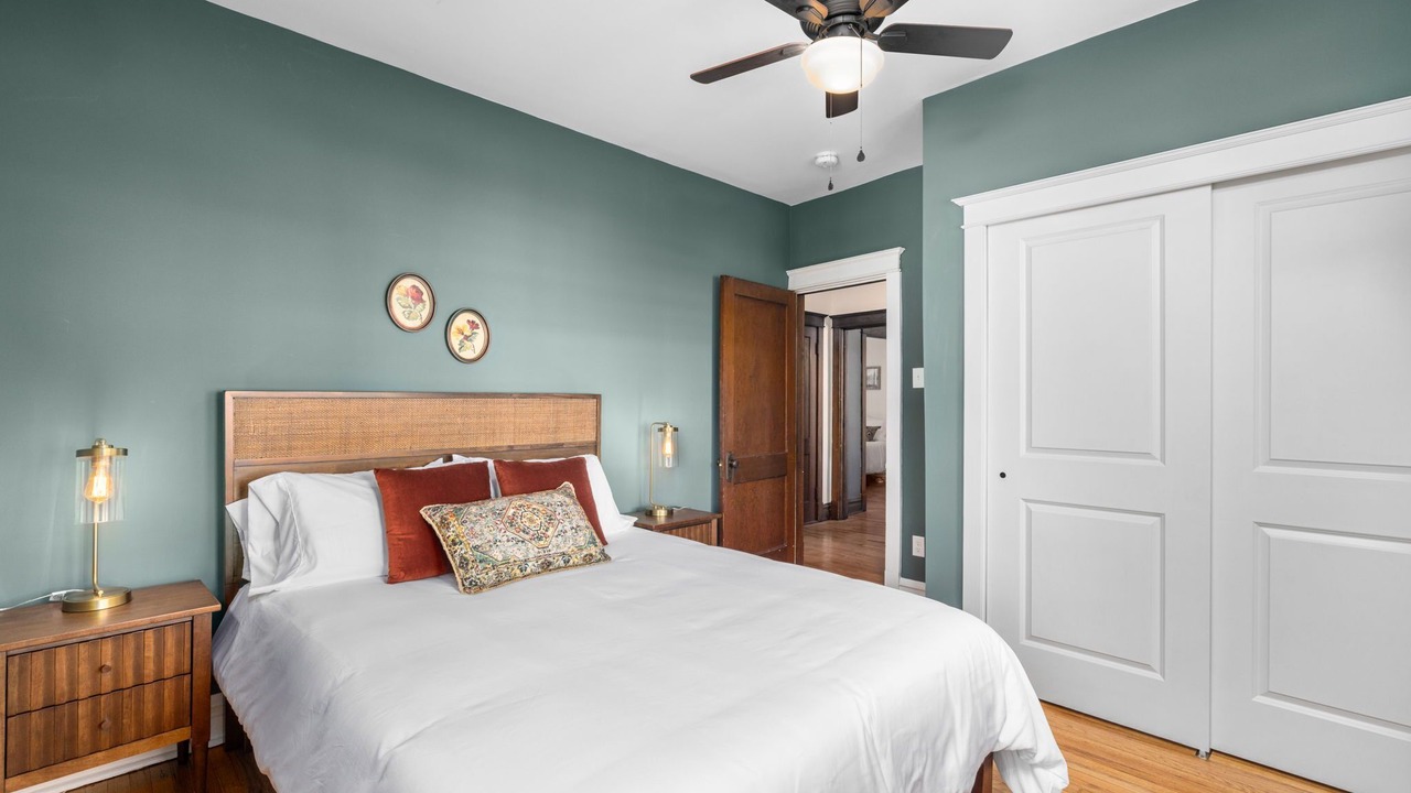 Photo of Bedroom in Downtown St. Louis