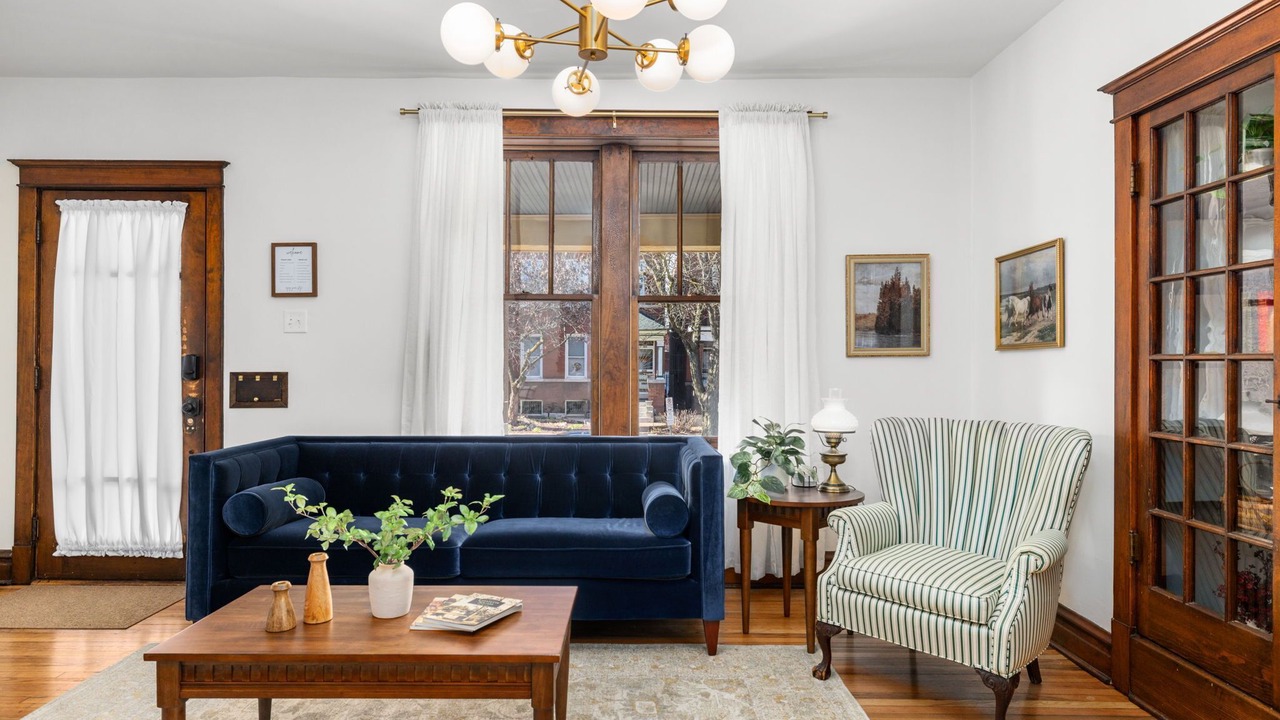 Photo of Livingroom in Downtown St. Louis