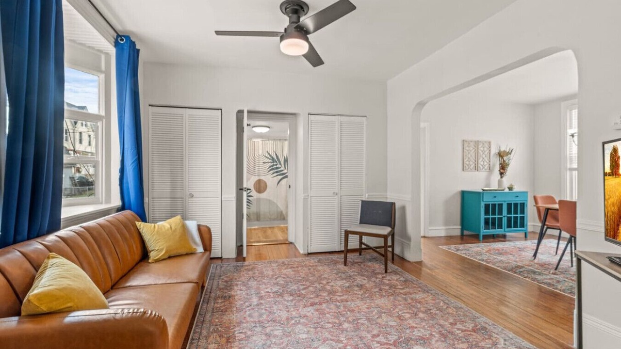 Photo of Livingroom in Bala-Cynwyd