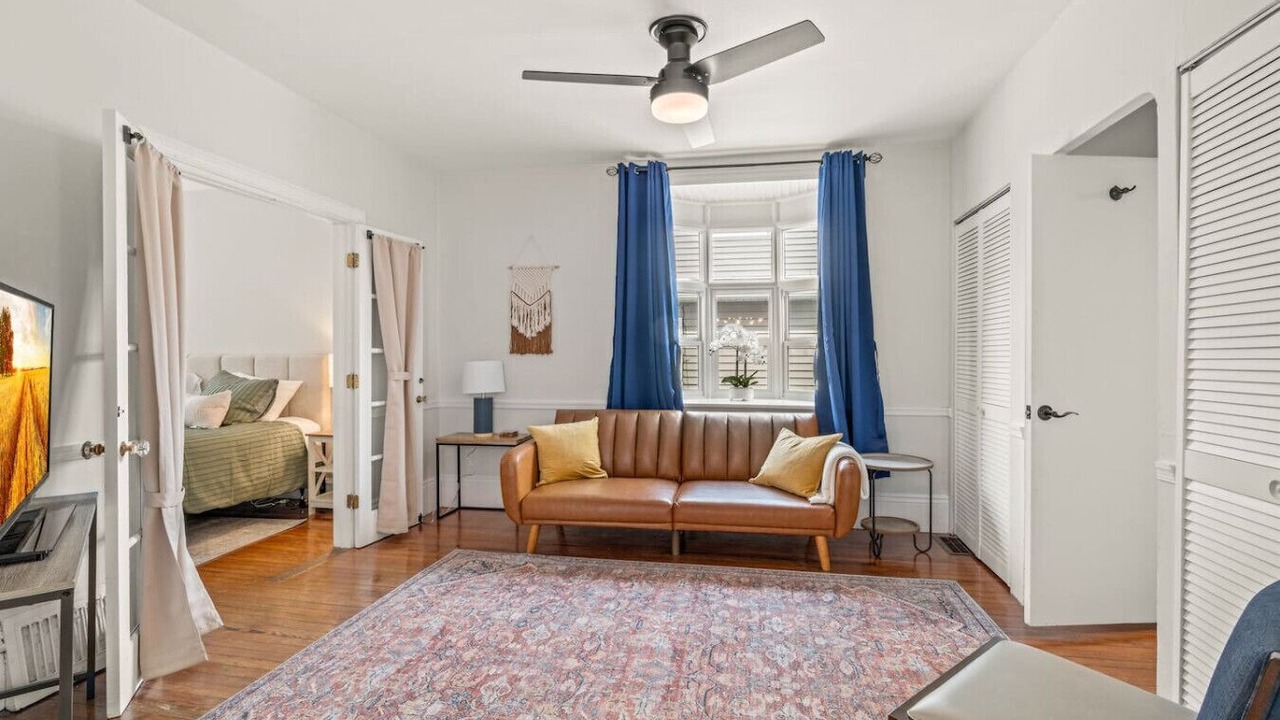 Photo of Livingroom in Bala-Cynwyd