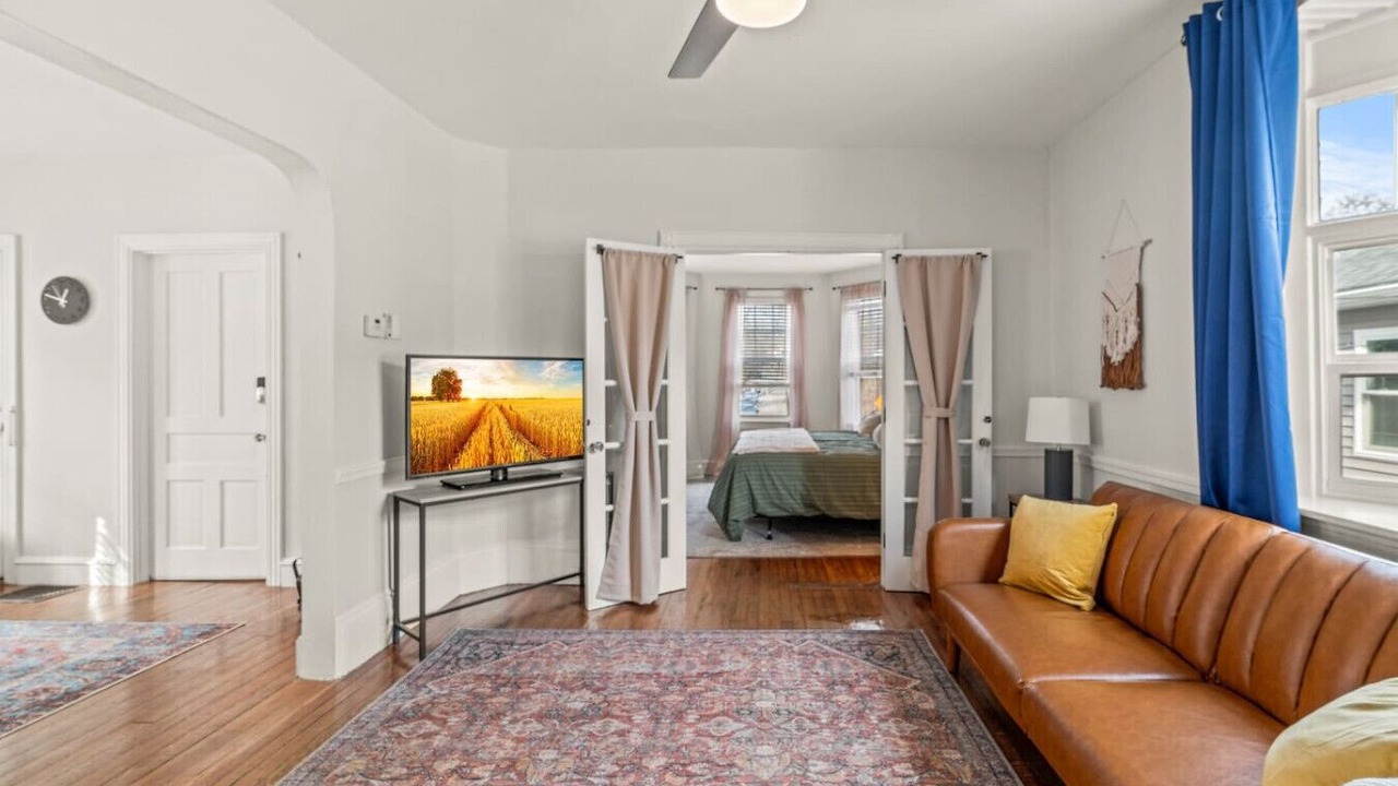 Photo of Livingroom in Bala-Cynwyd