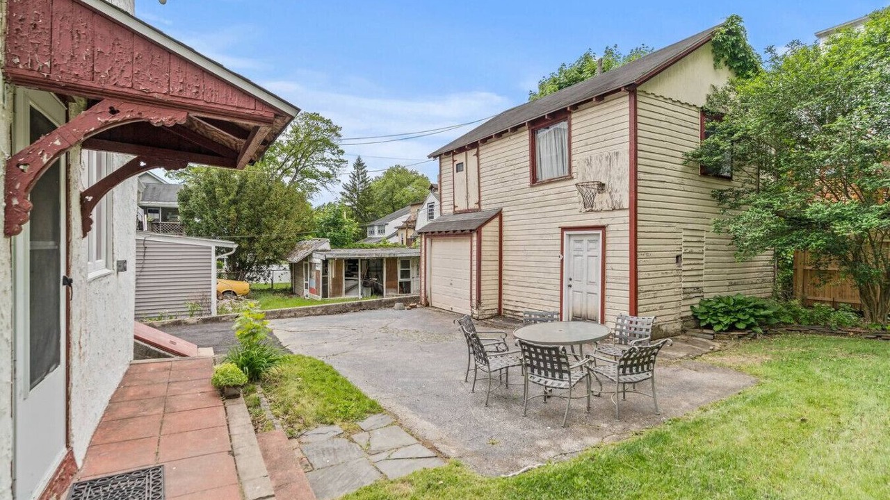 Photo of Outdoor in Bala-Cynwyd