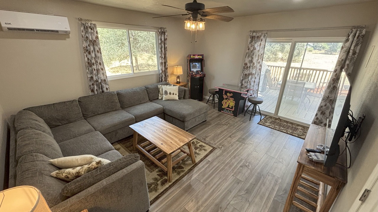 Photo of Livingroom in Three Rivers
