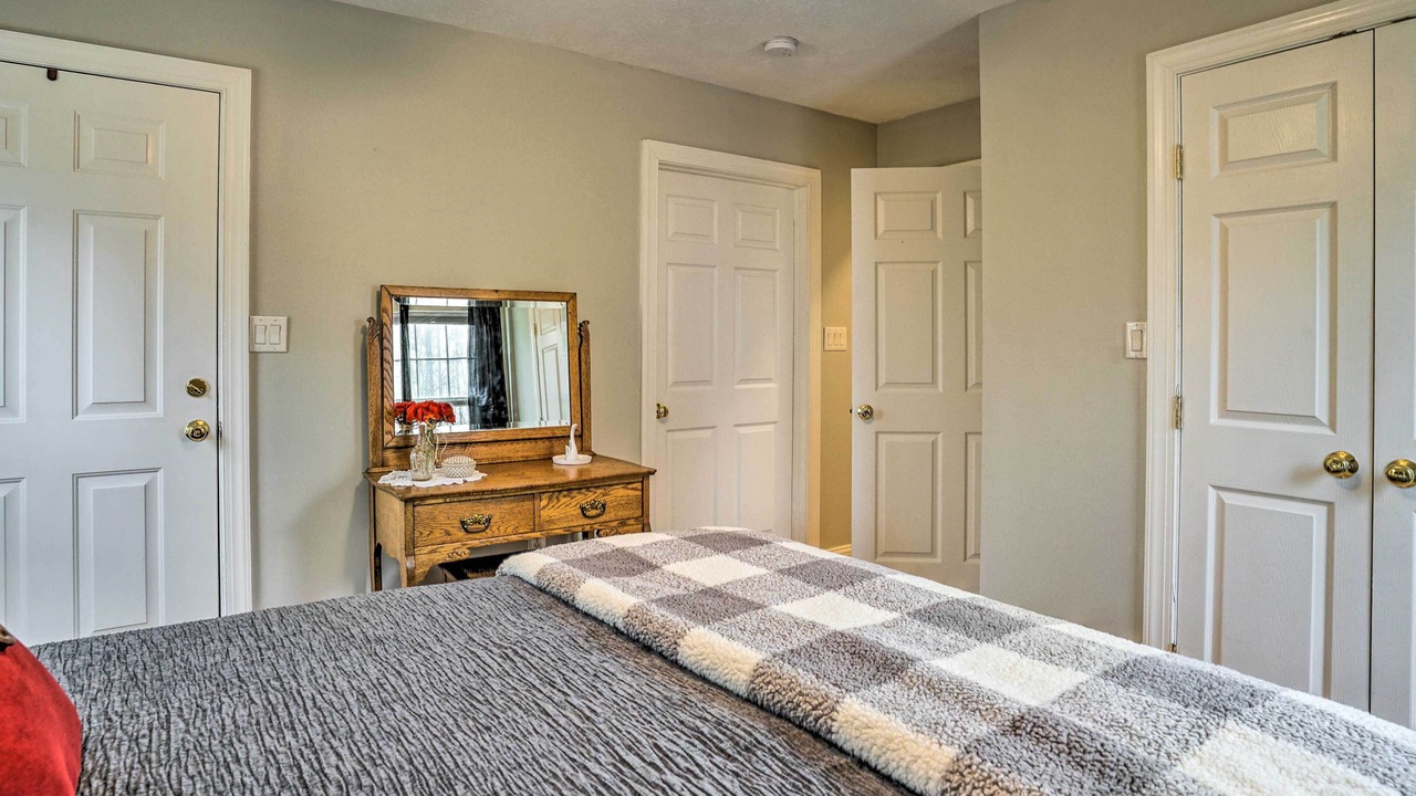 Photo of Bedroom in Loretto