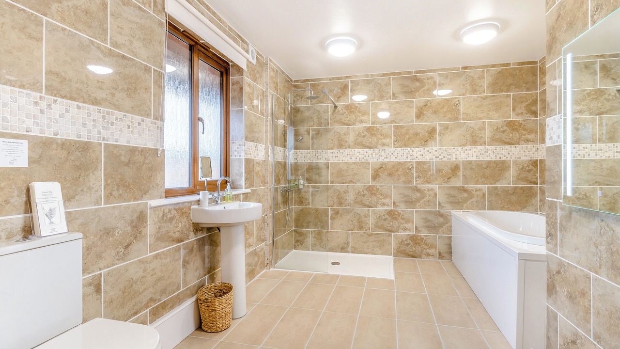 Photo of Bathroom in Llandrindod Wells