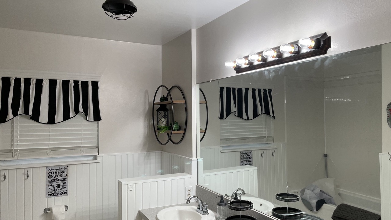 Photo of Bathroom in Canton