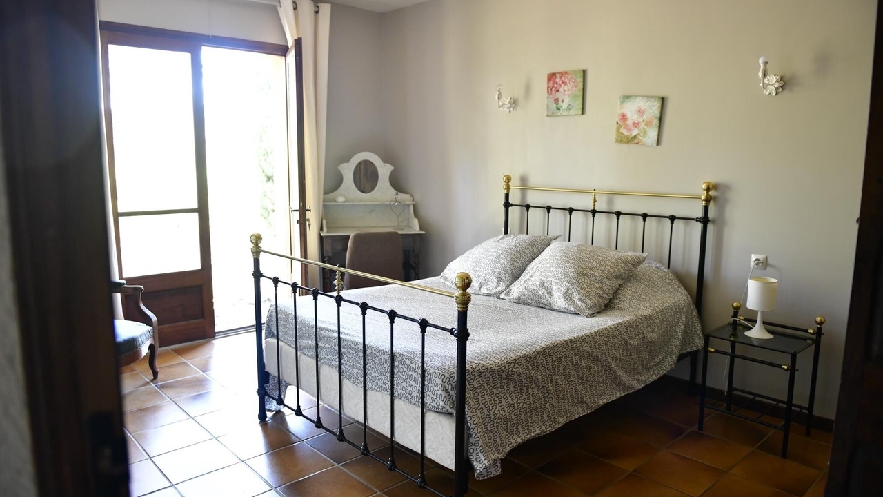Photo of Bedroom in Cessenon-sur-Orb