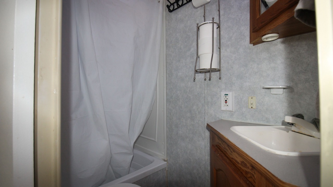 Photo of Bathroom in Manchaca