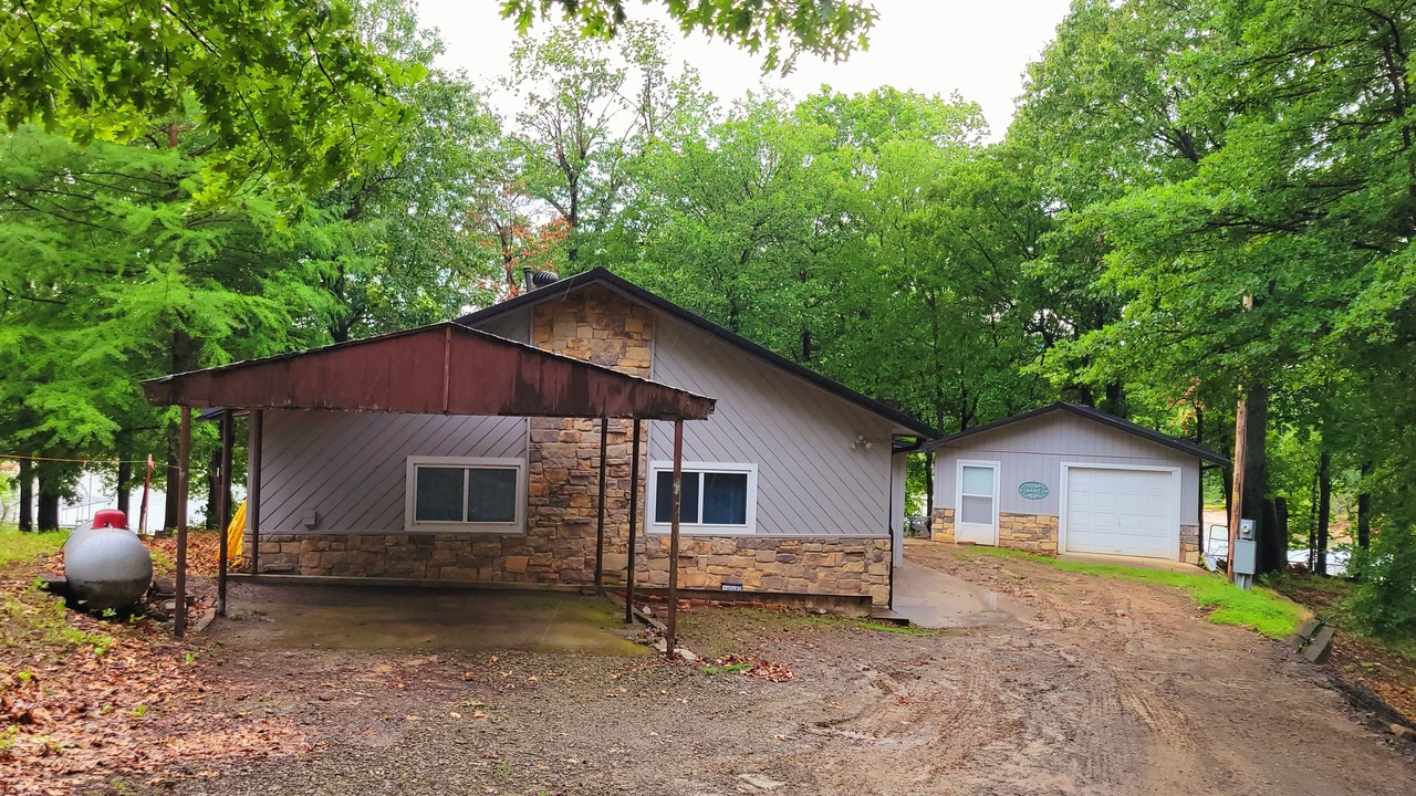 Photo of Outdoor in Hoyt