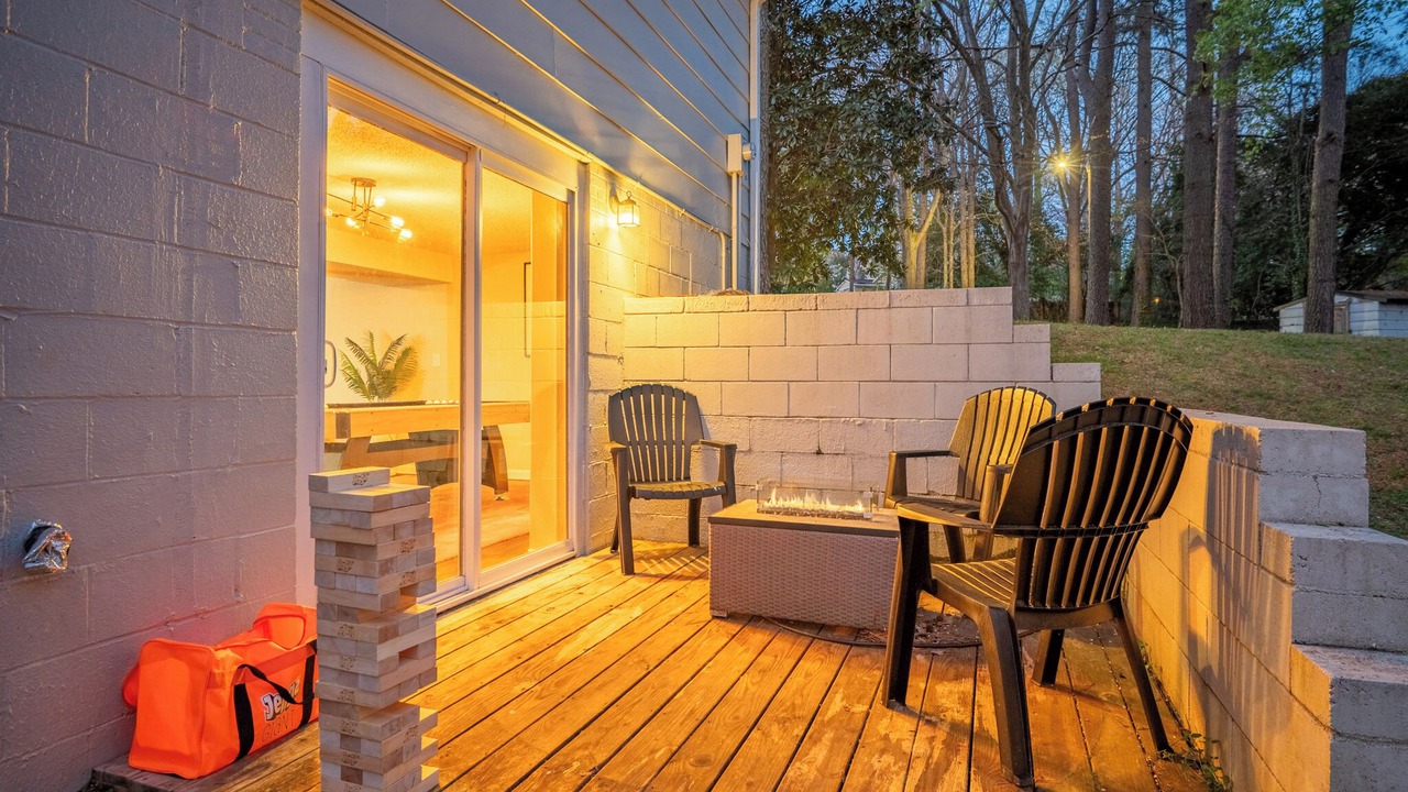 Photo of Patio Balcony in Southeast Raleigh