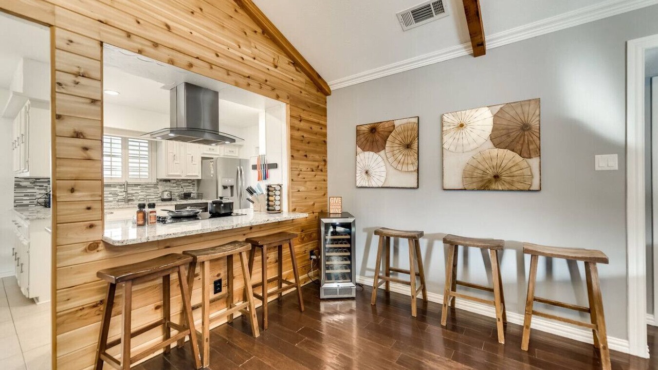 Photo of Kitchen in Far North Dallas