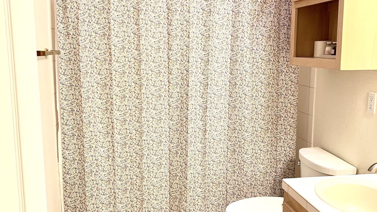 Photo of Bathroom in Northeast Heights