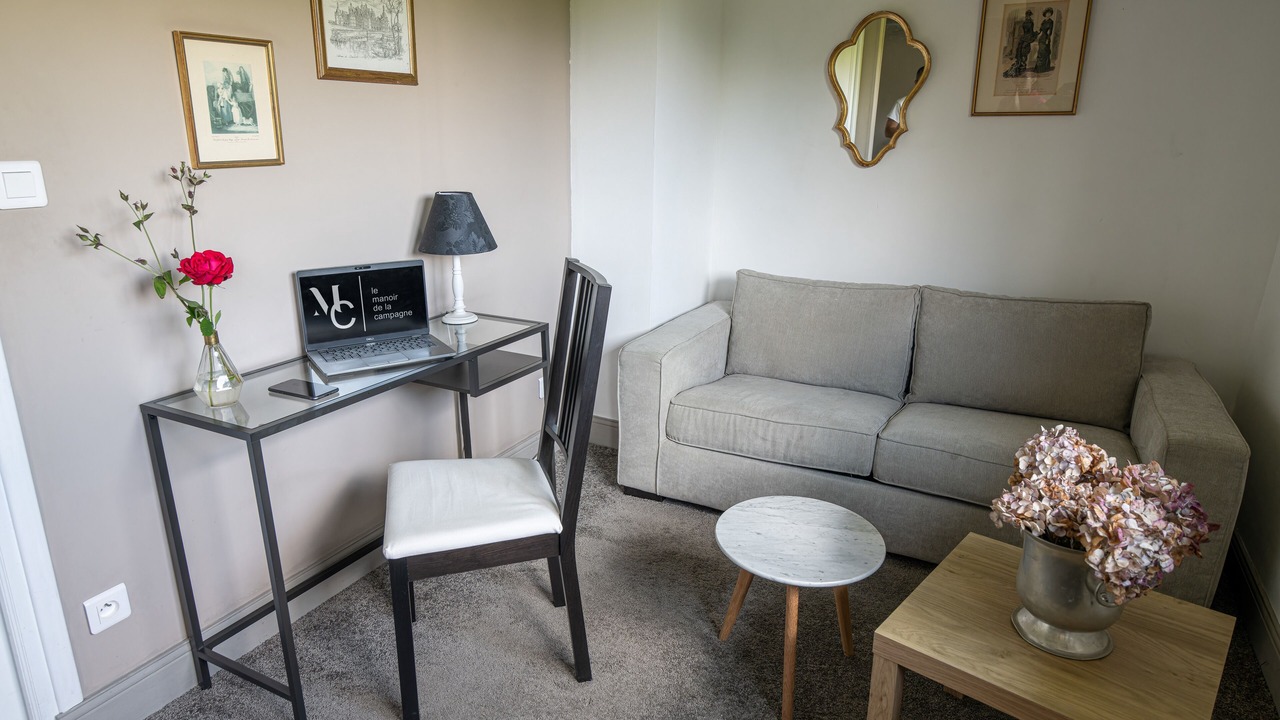 Photo of Livingroom in Yebleron