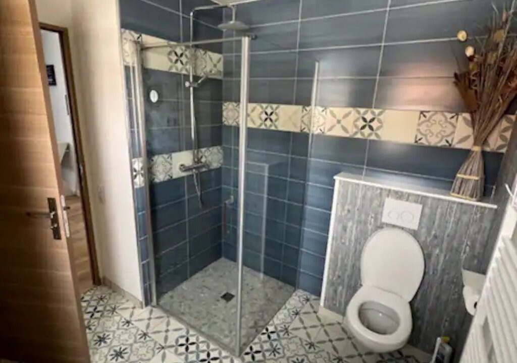 Photo of Bathroom in Waben