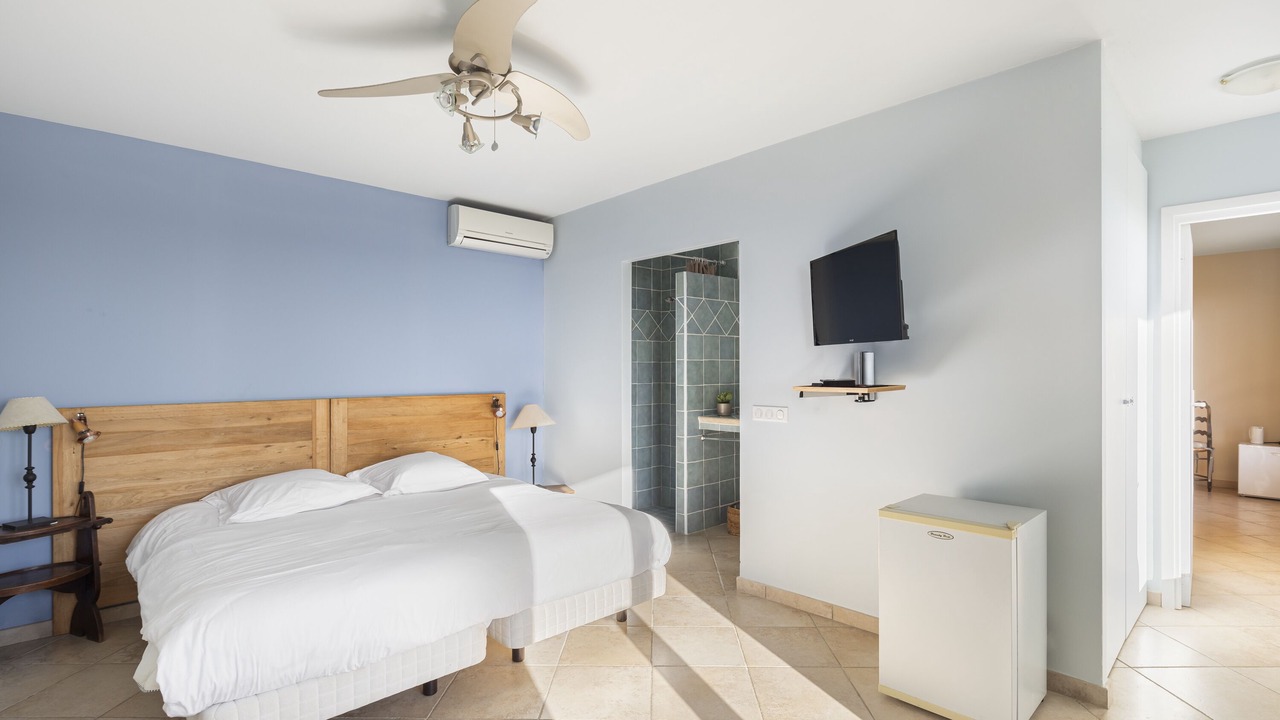 Photo of Bedroom in Golfe Juan