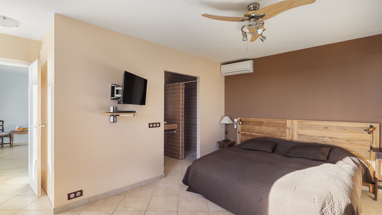 Photo of Bedroom in Golfe Juan