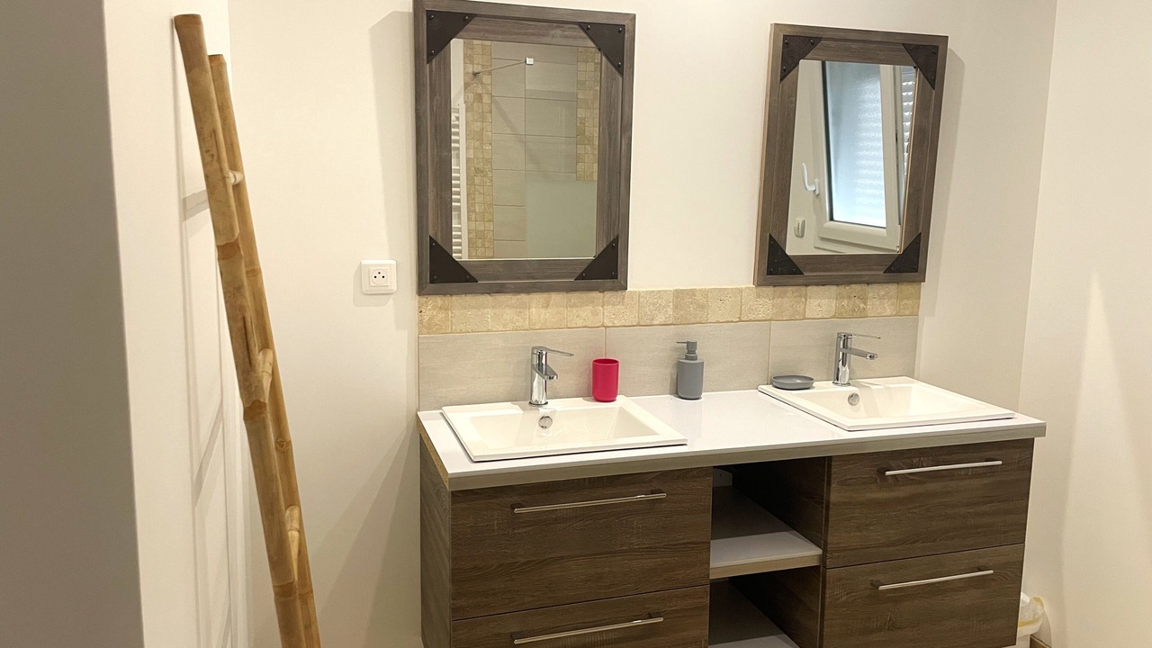 Photo of Bathroom in Saint-Macaire-en-Mauges