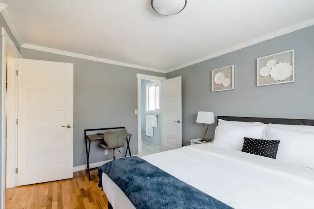 Photo of Bedroom in SeaTac
