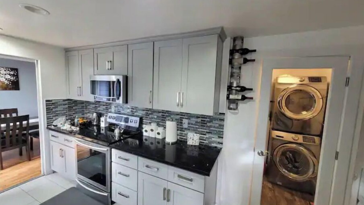 Photo of Kitchen in SeaTac