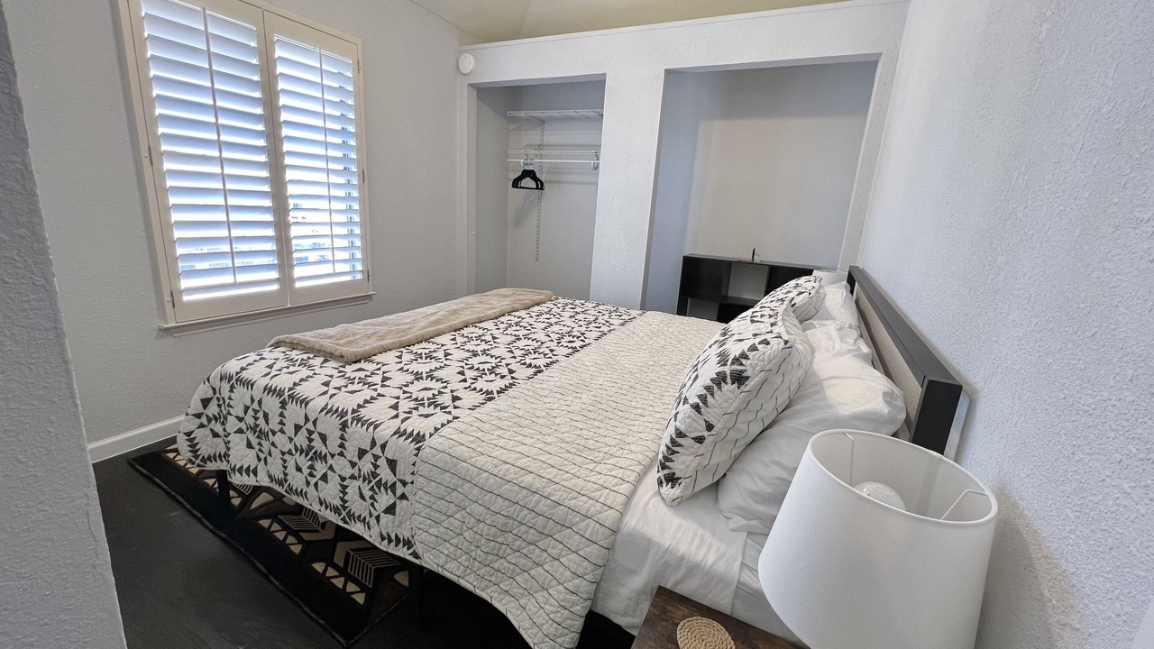 Photo of Bedroom in Biggs Field