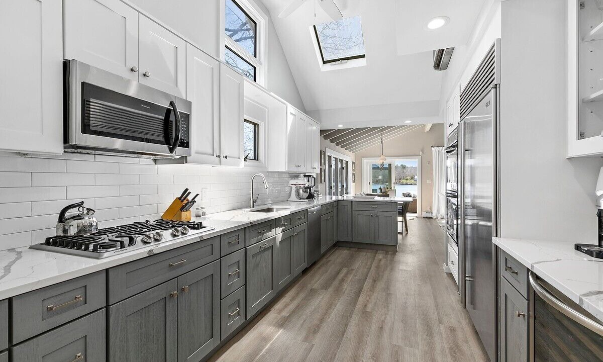 Photo of Kitchen in North Sea