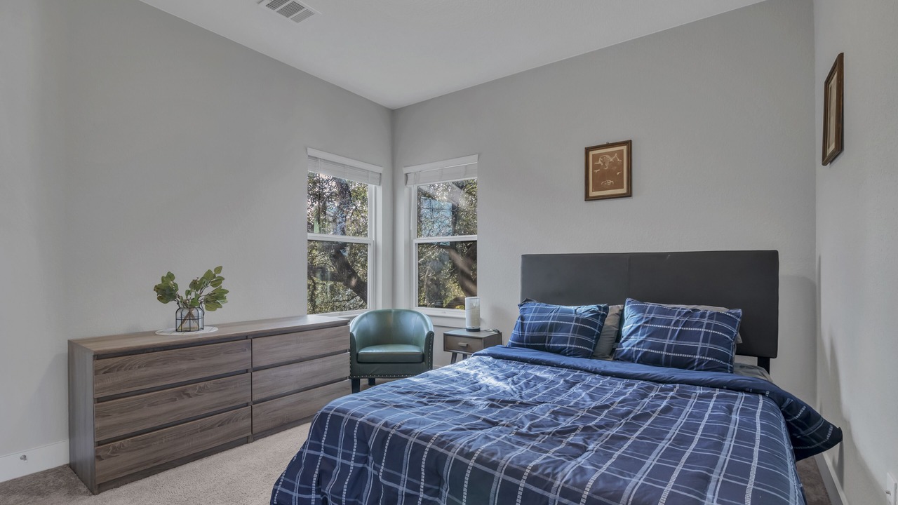 Photo of Bedroom in Parker Lane