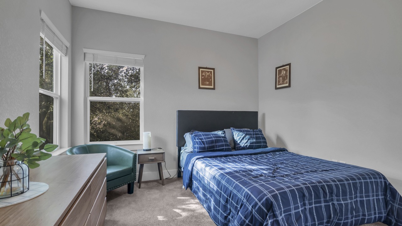 Photo of Bedroom in Parker Lane