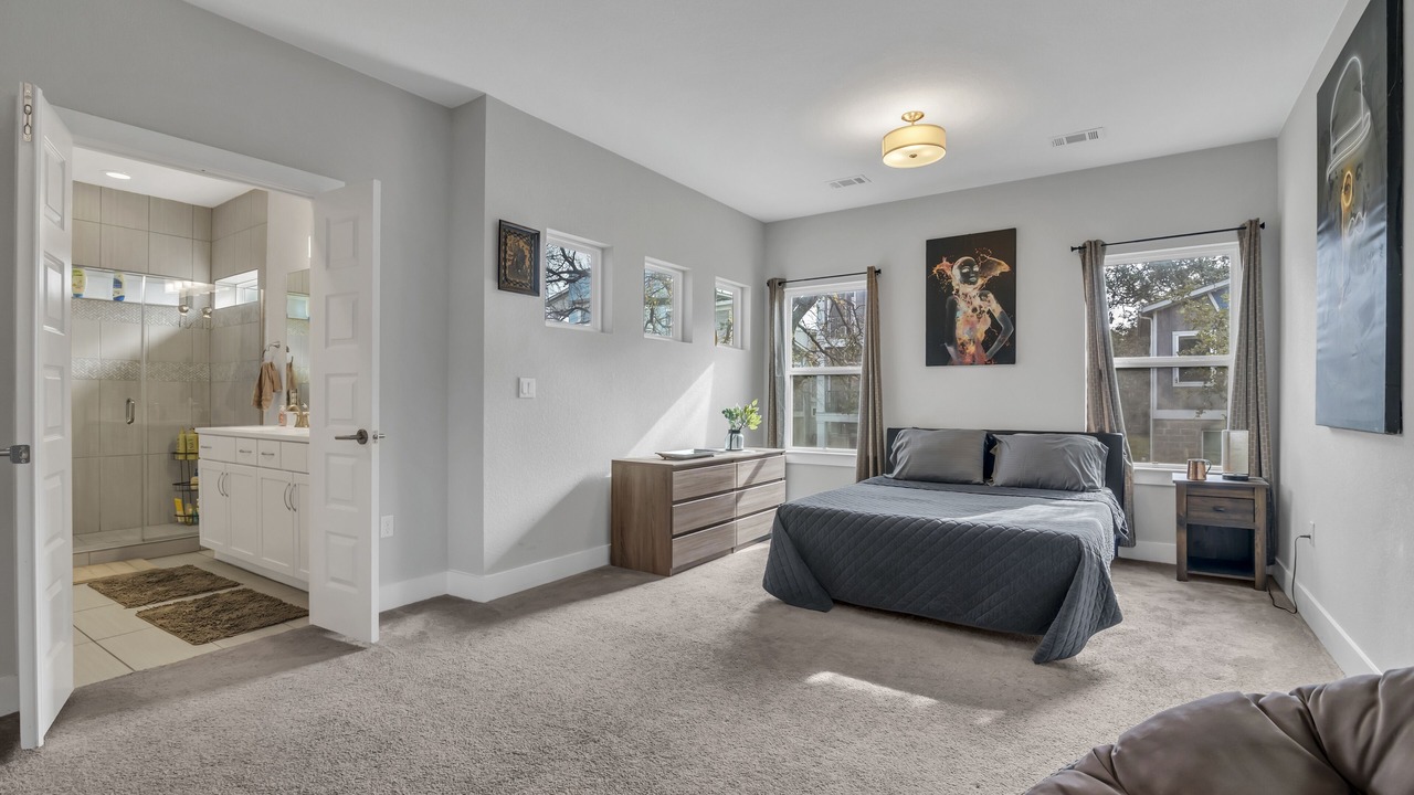 Photo of Bedroom in Parker Lane