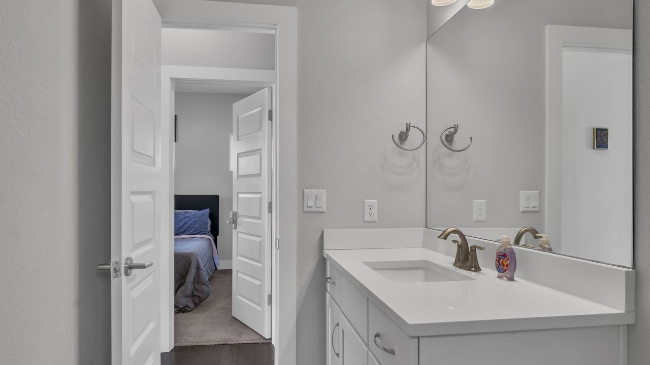 Photo of Bathroom in Parker Lane