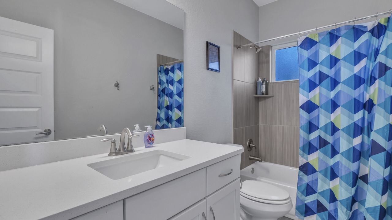 Photo of Bathroom in Parker Lane