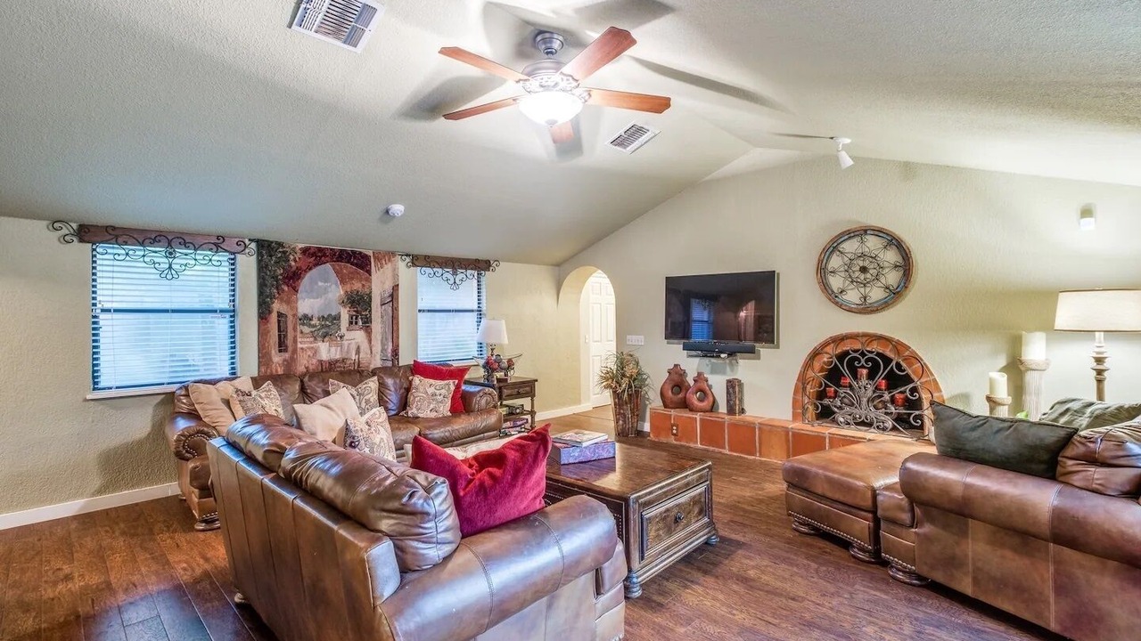 Photo of Livingroom in San Antonio
