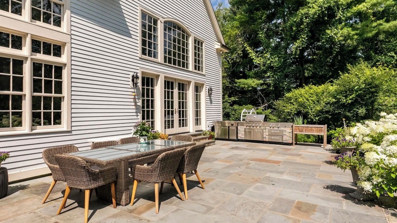 Photo of Outdoor in Stamford