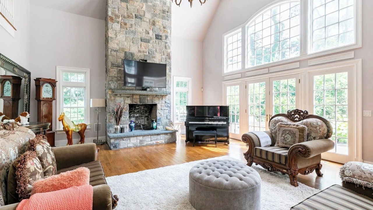 Photo of Livingroom in Stamford