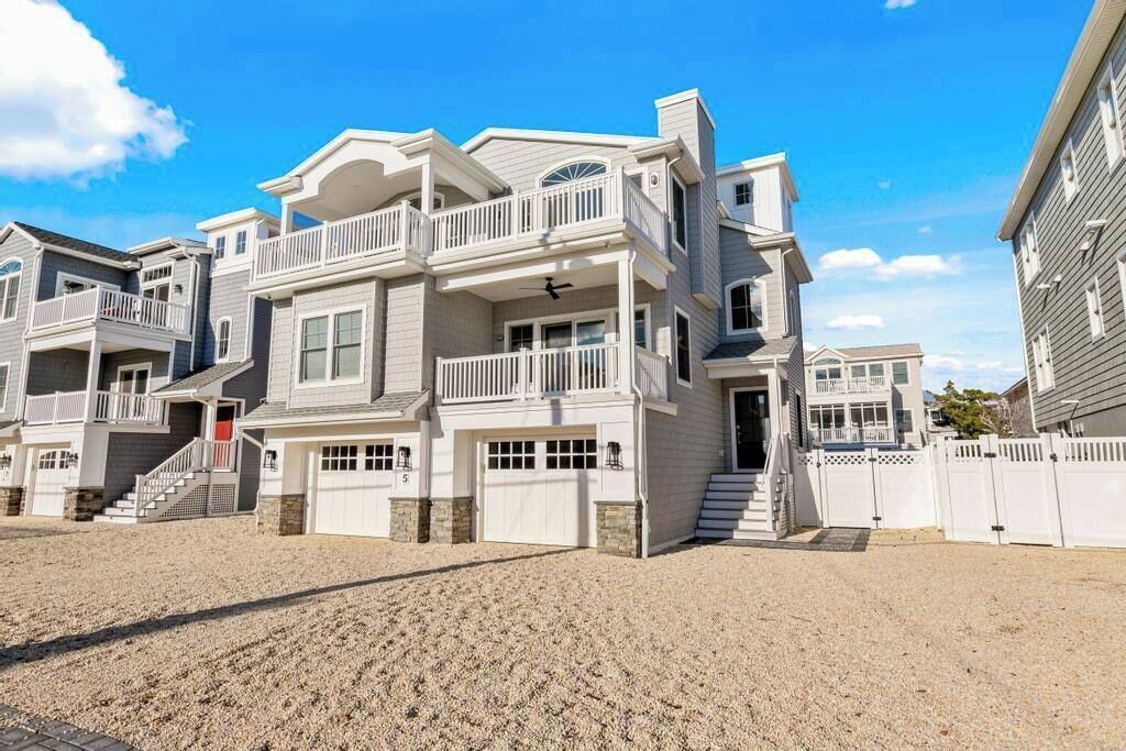 Photo of Others in Holgate