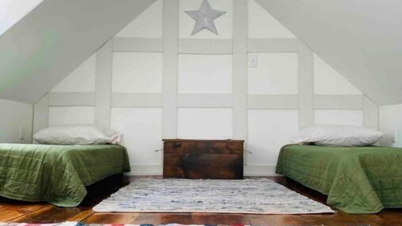 Photo of Bedroom in Goode