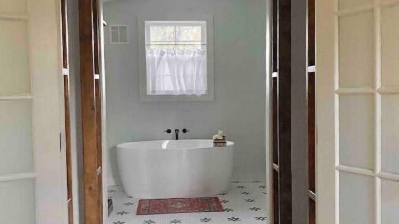 Photo of Bathroom in Goode
