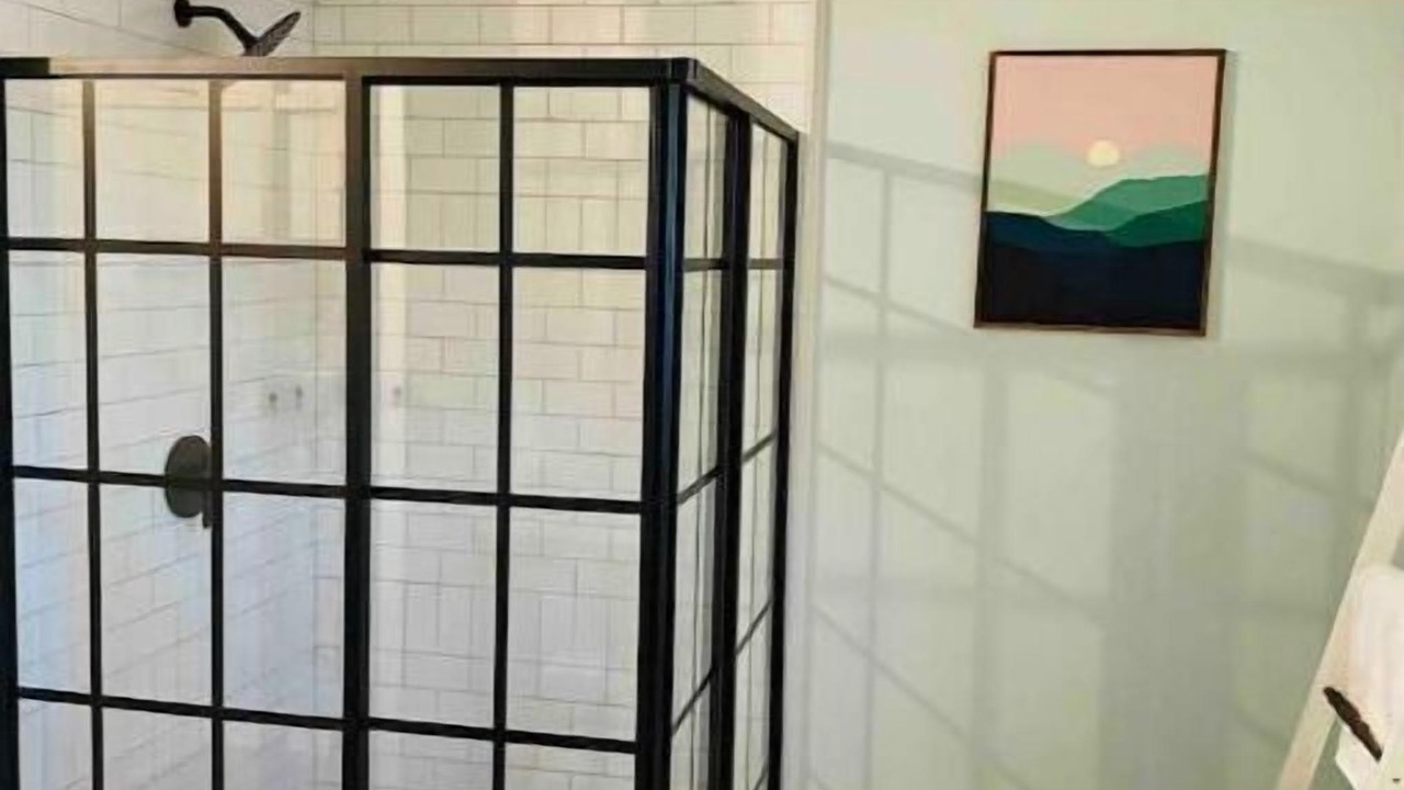 Photo of Bathroom in Goode