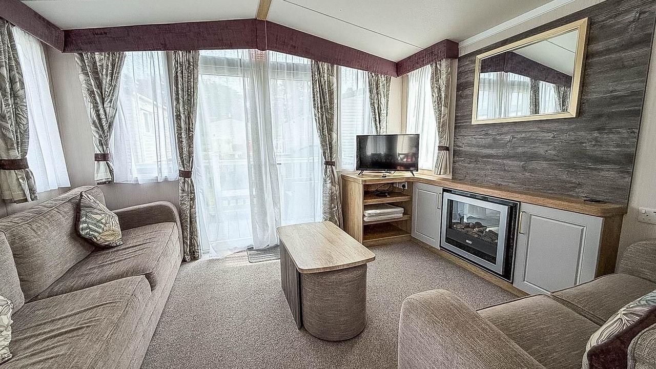 Photo of Livingroom in Hopton