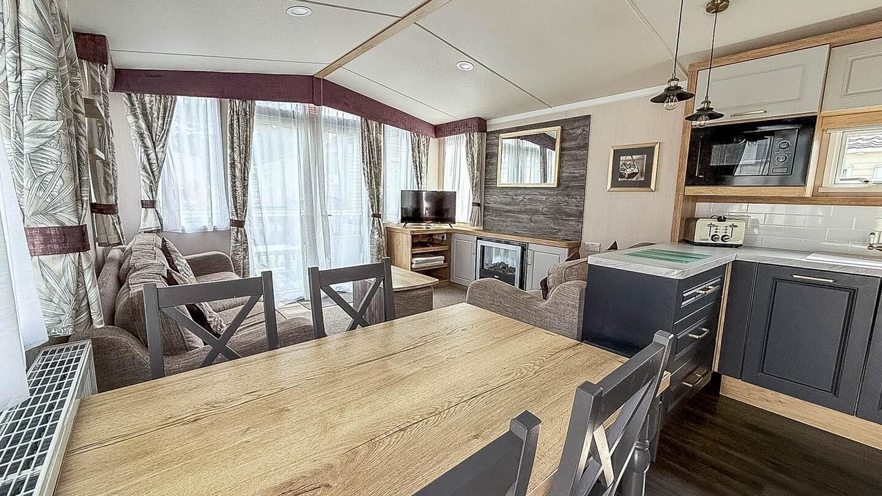 Photo of Others in Hopton